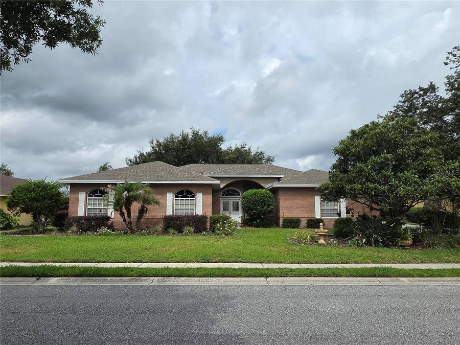 Property photo for 6523 CREWS LAKE HILLS LOOP E, Lakeland, FL
