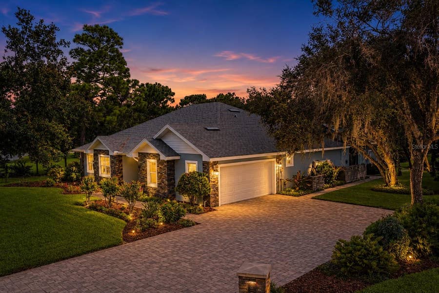 Property photo for 2931 CHICKASAW CIRCLE, Haines City, FL