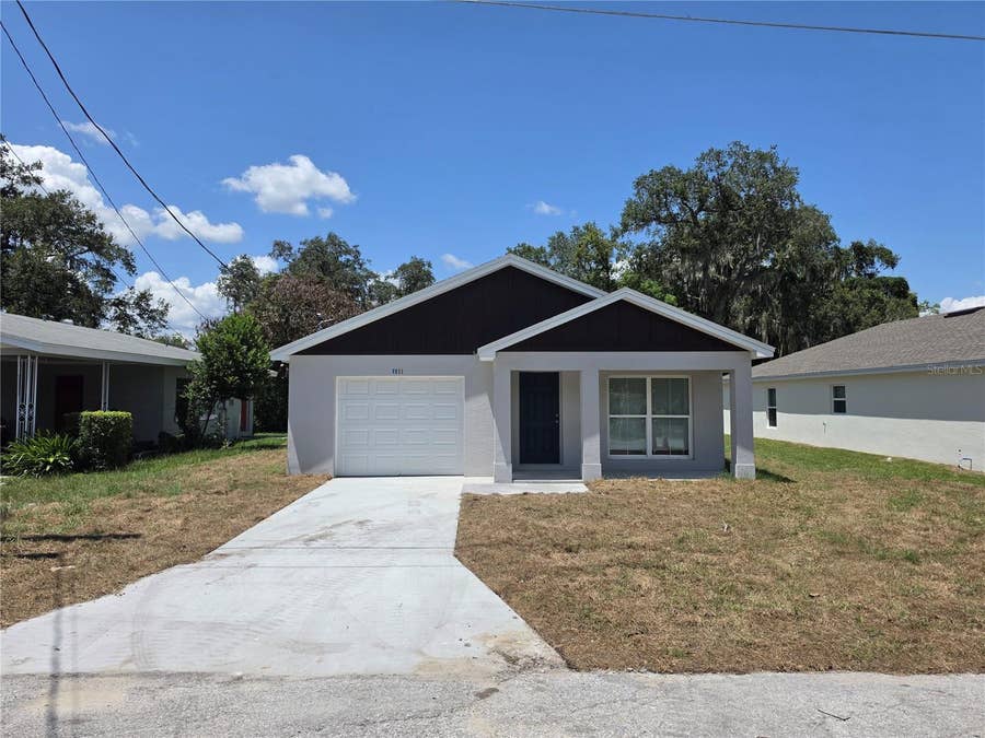 Property photo for 851 AVENUE R NE, Winter Haven, FL
