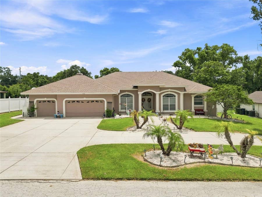 Property photo for 5008 LAKEVIEW BOULEVARD, Lakeland, FL