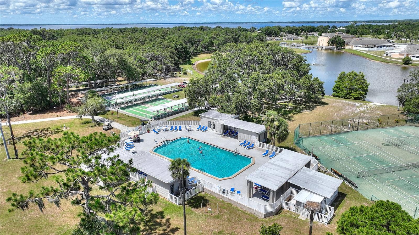 2637 CLUB CIRCLE, Lake Wales, FL 33854