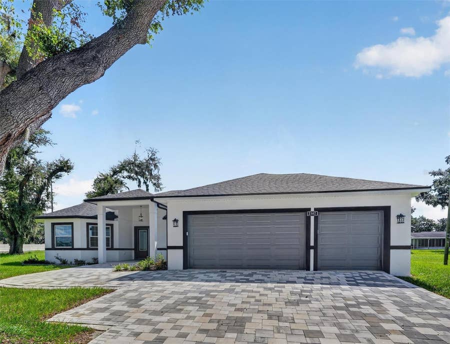 Property photo for 2302 ALLEN DRIVE, Plant City, FL