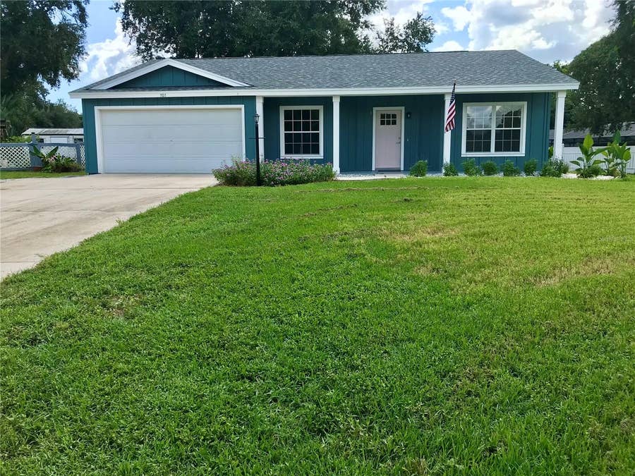 Property photo for 707 HARDY WAY, Auburndale, FL