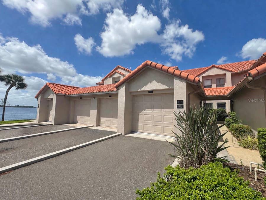 Property photo for 715 MAGNOLIA PLACE, #715, Winter Haven, FL