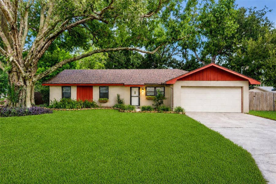 Property photo for 216 SHORE LOOP, Winter Haven, FL