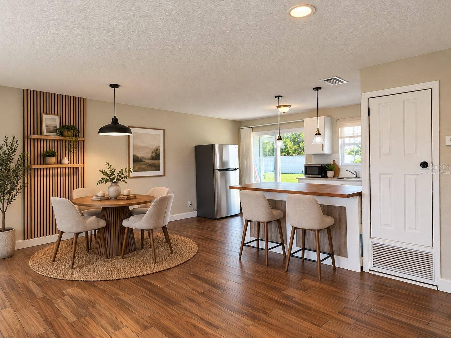 852 DERBYSHIRE ROAD, Daytona Beach, FL 32117 Virtually Staged