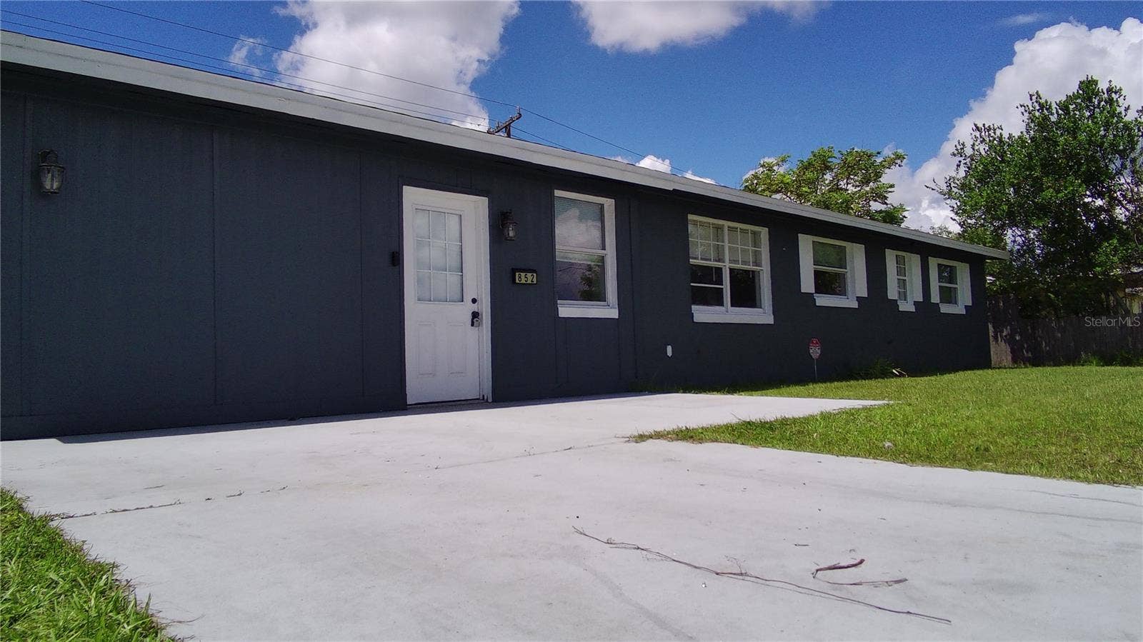 852 DERBYSHIRE ROAD, Daytona Beach, FL 32117 852 DERBYSHIRE ROAD, Daytona Beach, FL 32117