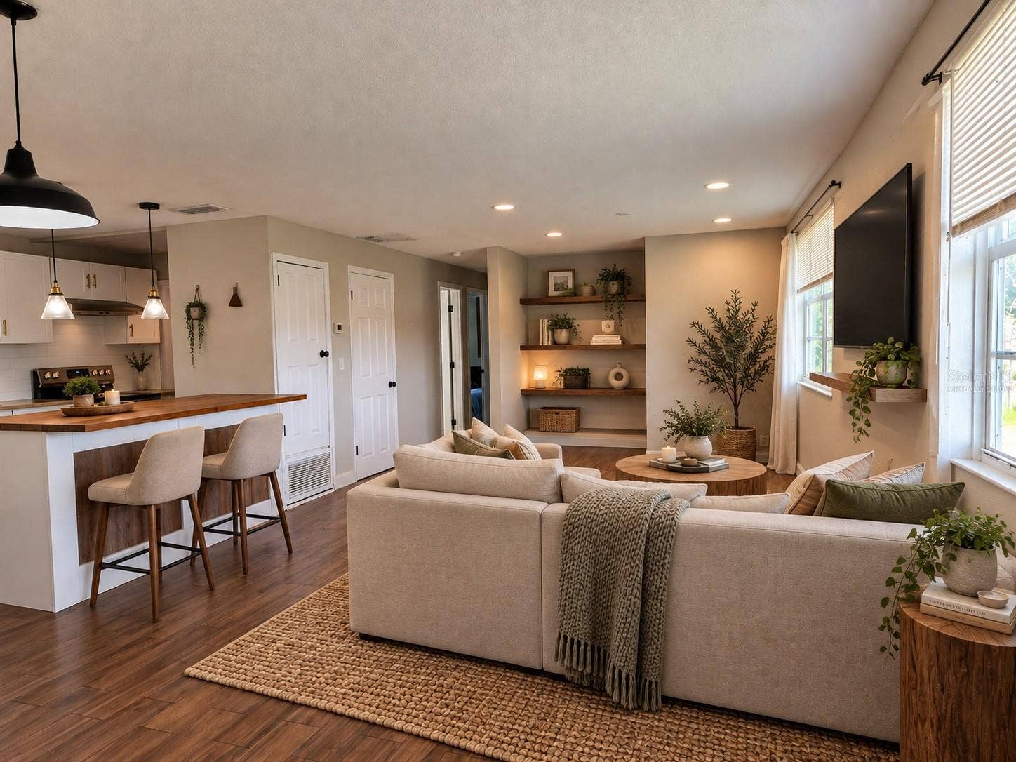 852 DERBYSHIRE ROAD, Daytona Beach, FL 32117 Virtually Staged