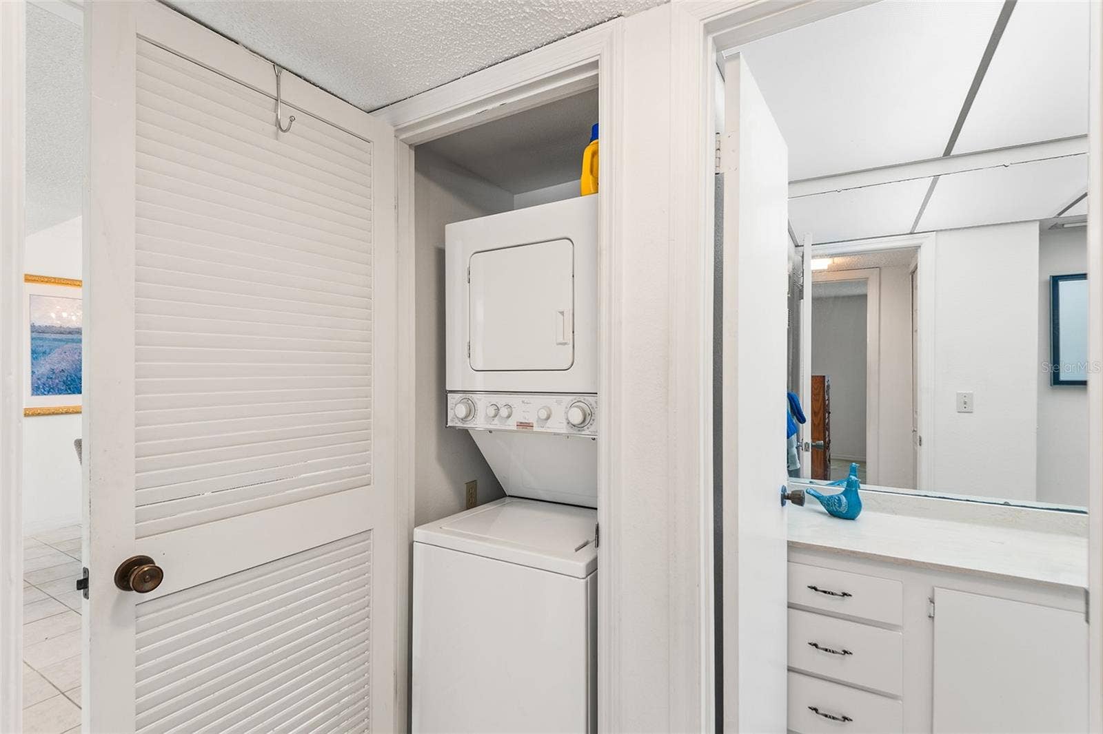 1776 6TH STREET NW, #304, Winter Haven, FL 33881 LAUNDRY CLOSET IS ADJACENT TO BATHROOM #2