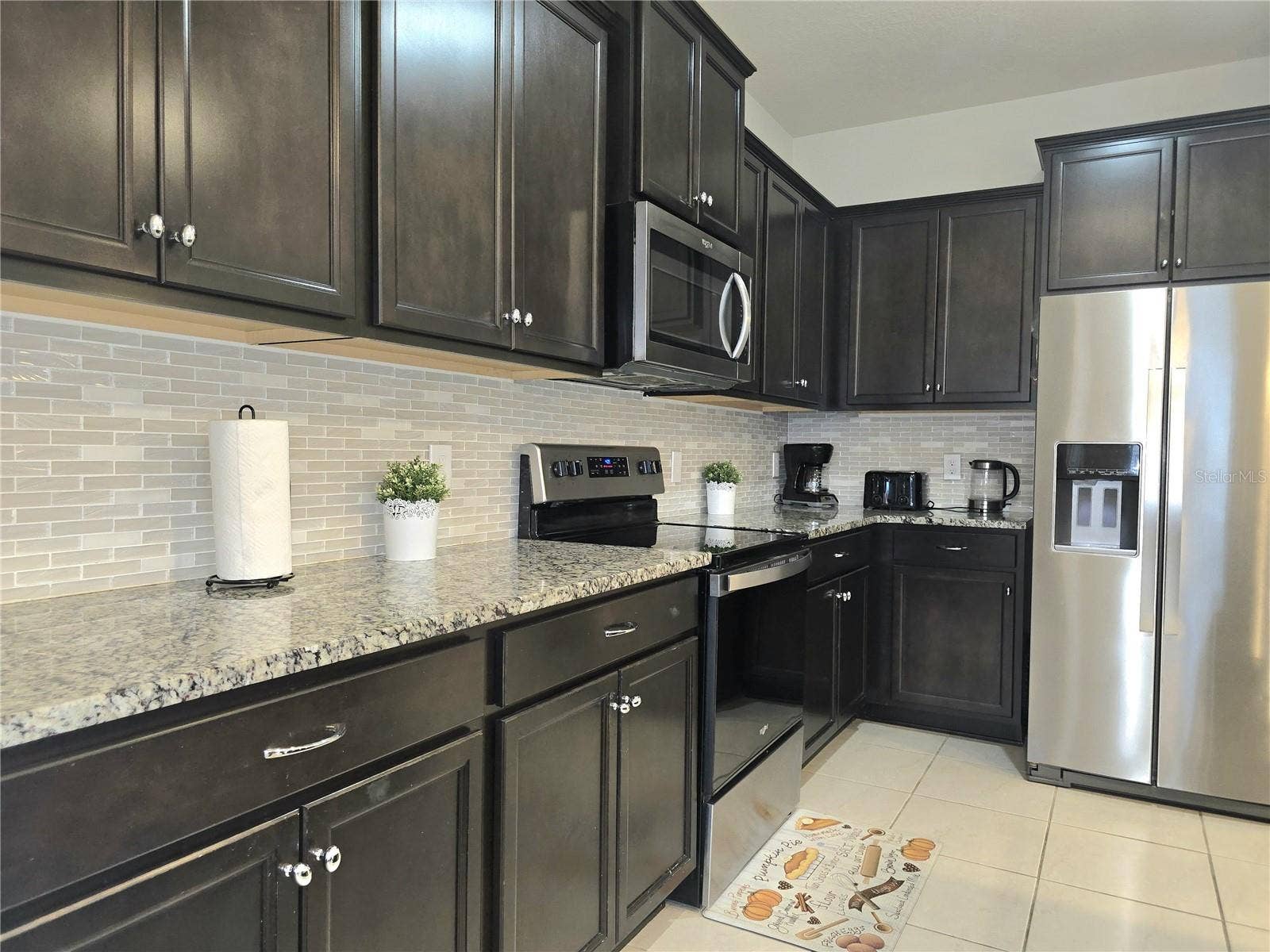 2462 DUBAI STREET, Kissimmee, FL 34747 2462 DUBAI STREET, Kissimmee, FL 34747