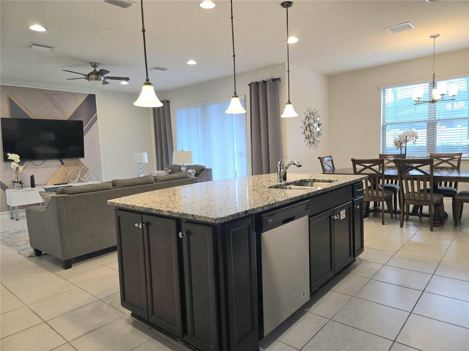 2462 DUBAI STREET, Kissimmee, FL 34747 2462 DUBAI STREET, Kissimmee, FL 34747