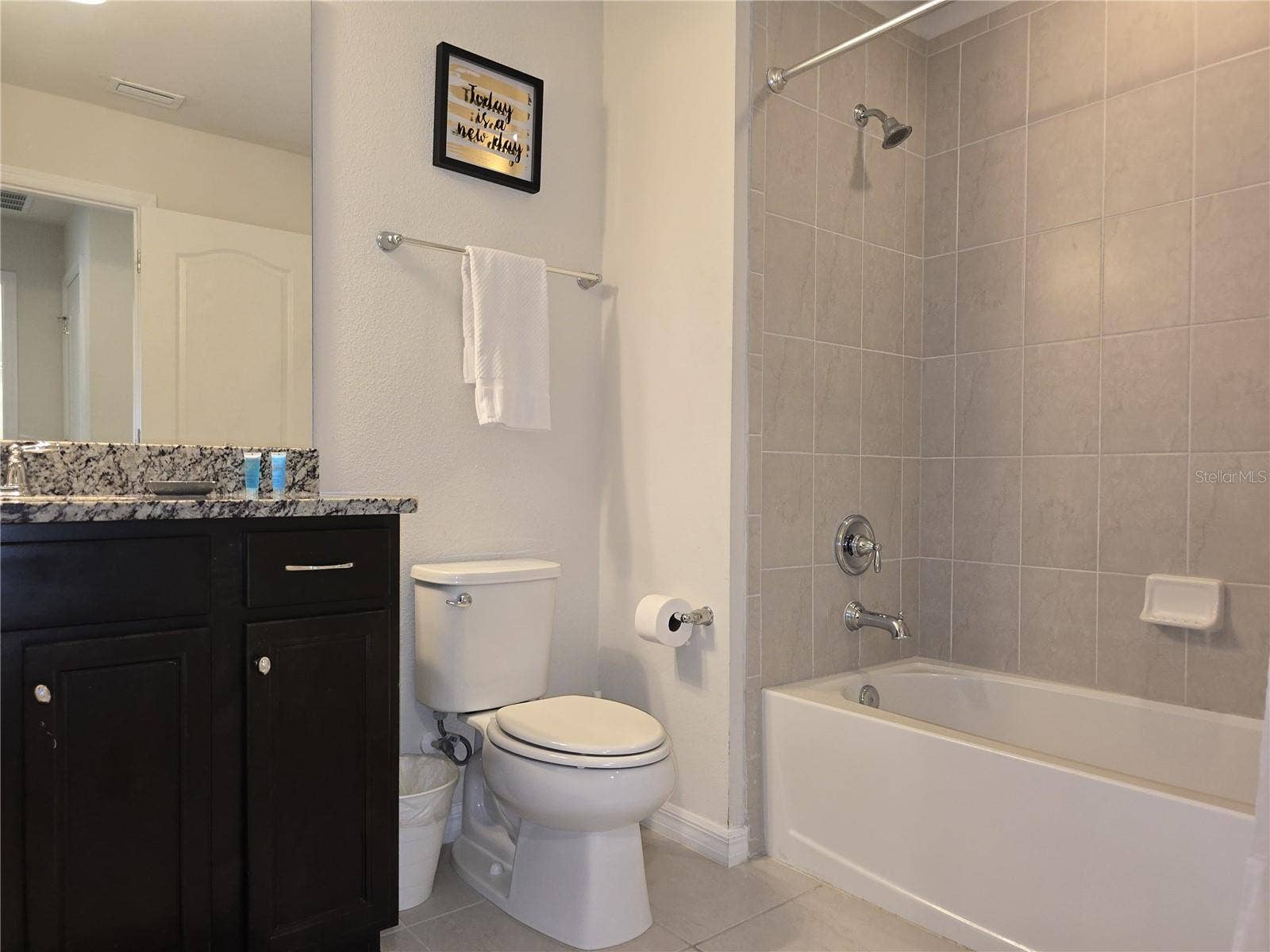 2462 DUBAI STREET, Kissimmee, FL 34747 Bathroom 4