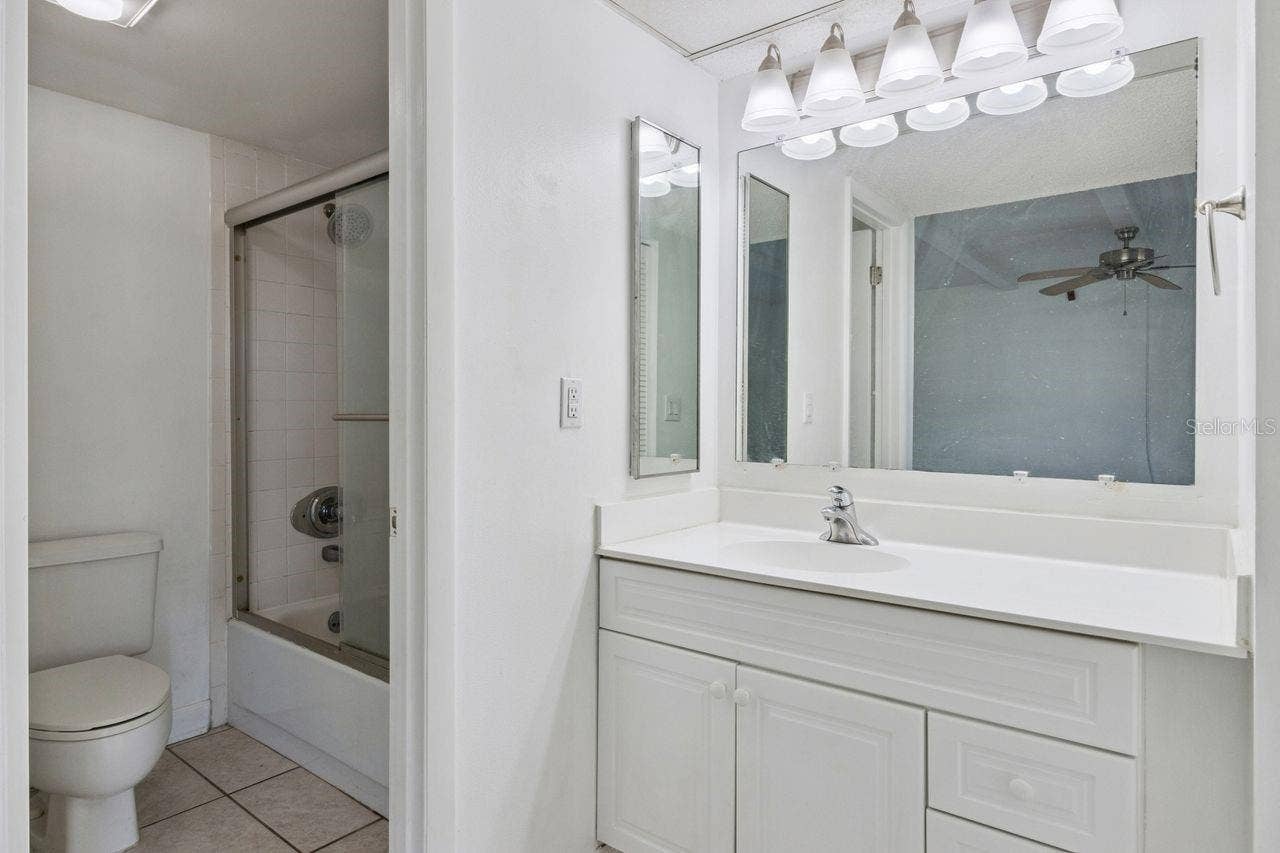 109 LA CASA, #109, Lake Wales, FL 33898 Primary Bathroom