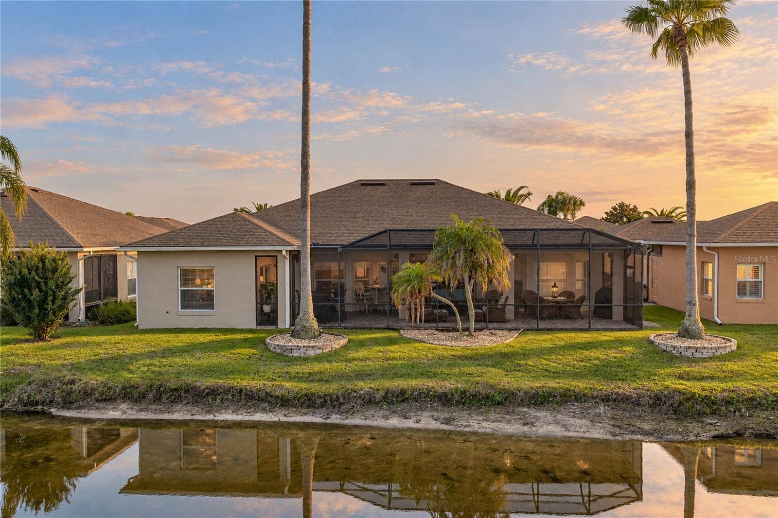 4232 DORNOCH DRIVE, Lake Wales, FL 33859 The lanai dominates the rear of this home.
