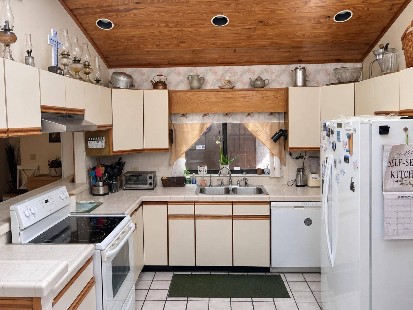 505 CLUBHOUSE DRIVE, Lake Wales, FL 33898 Kitchen