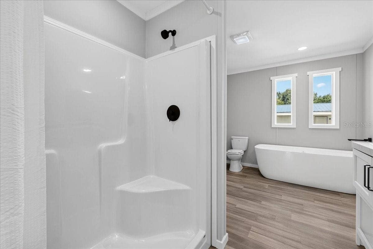 2207 HIALEAH AVENUE, Leesburg, FL 34748 2207 HIALEAH AVENUE, Leesburg, FL 34748