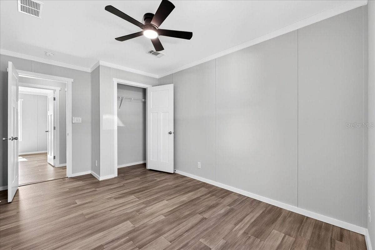 2207 HIALEAH AVENUE, Leesburg, FL 34748 2207 HIALEAH AVENUE, Leesburg, FL 34748