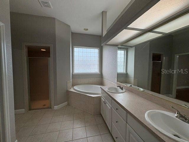 219 TERRANOVA BOULEVARD, Winter Haven, FL 33884 219 TERRANOVA BOULEVARD, Winter Haven, FL 33884