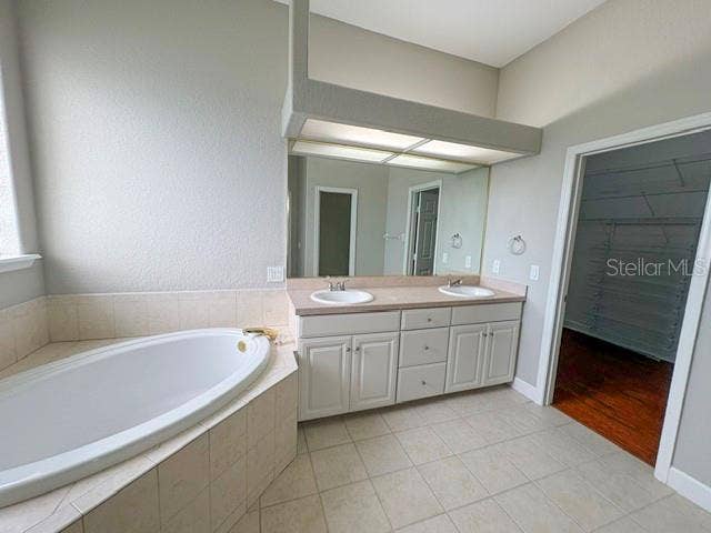 219 TERRANOVA BOULEVARD, Winter Haven, FL 33884 219 TERRANOVA BOULEVARD, Winter Haven, FL 33884