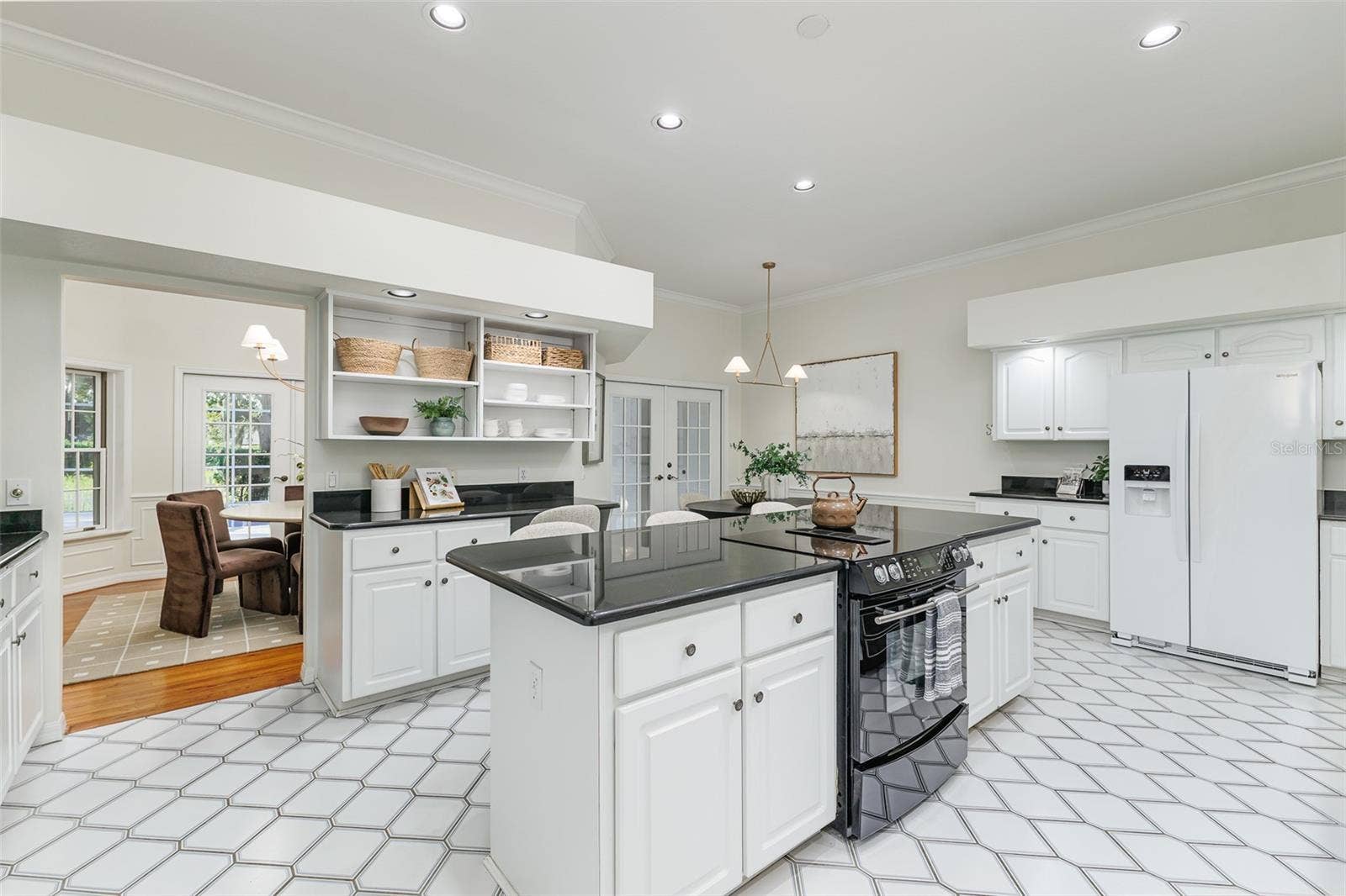725 HERITAGE DRIVE NE, Winter Haven, FL 33881 725 HERITAGE DRIVE NE, Winter Haven, FL 33881