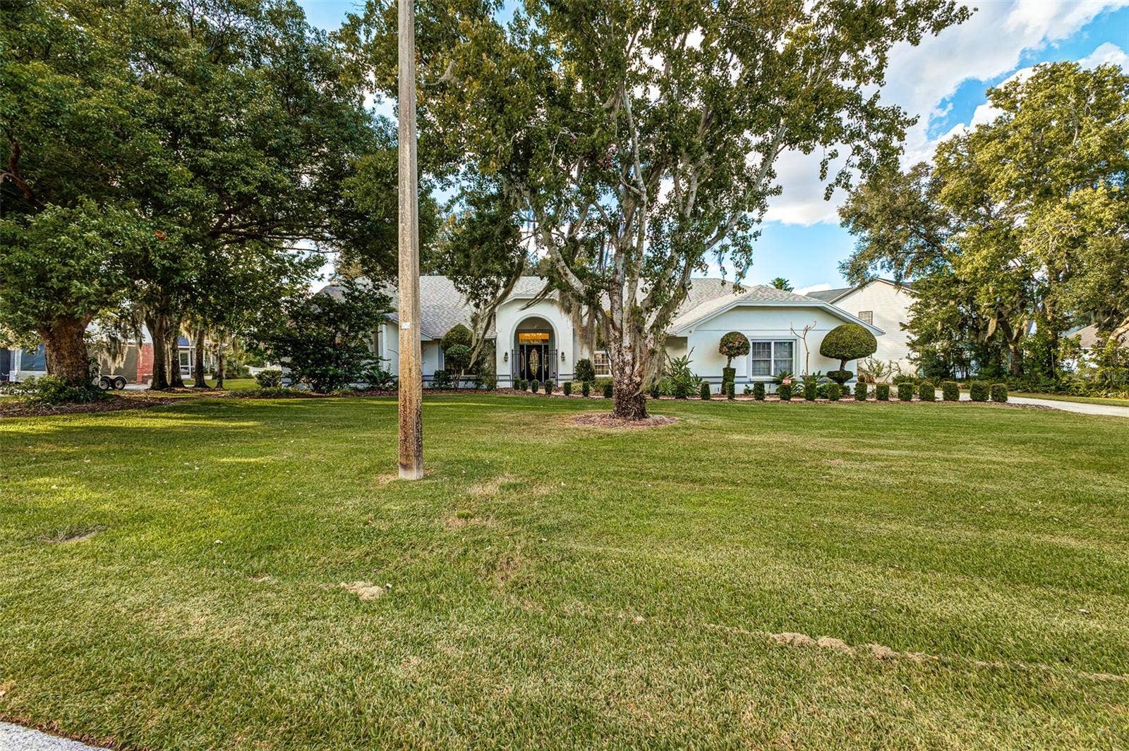 725 HERITAGE DRIVE NE, Winter Haven, FL 33881 725 HERITAGE DRIVE NE, Winter Haven, FL 33881