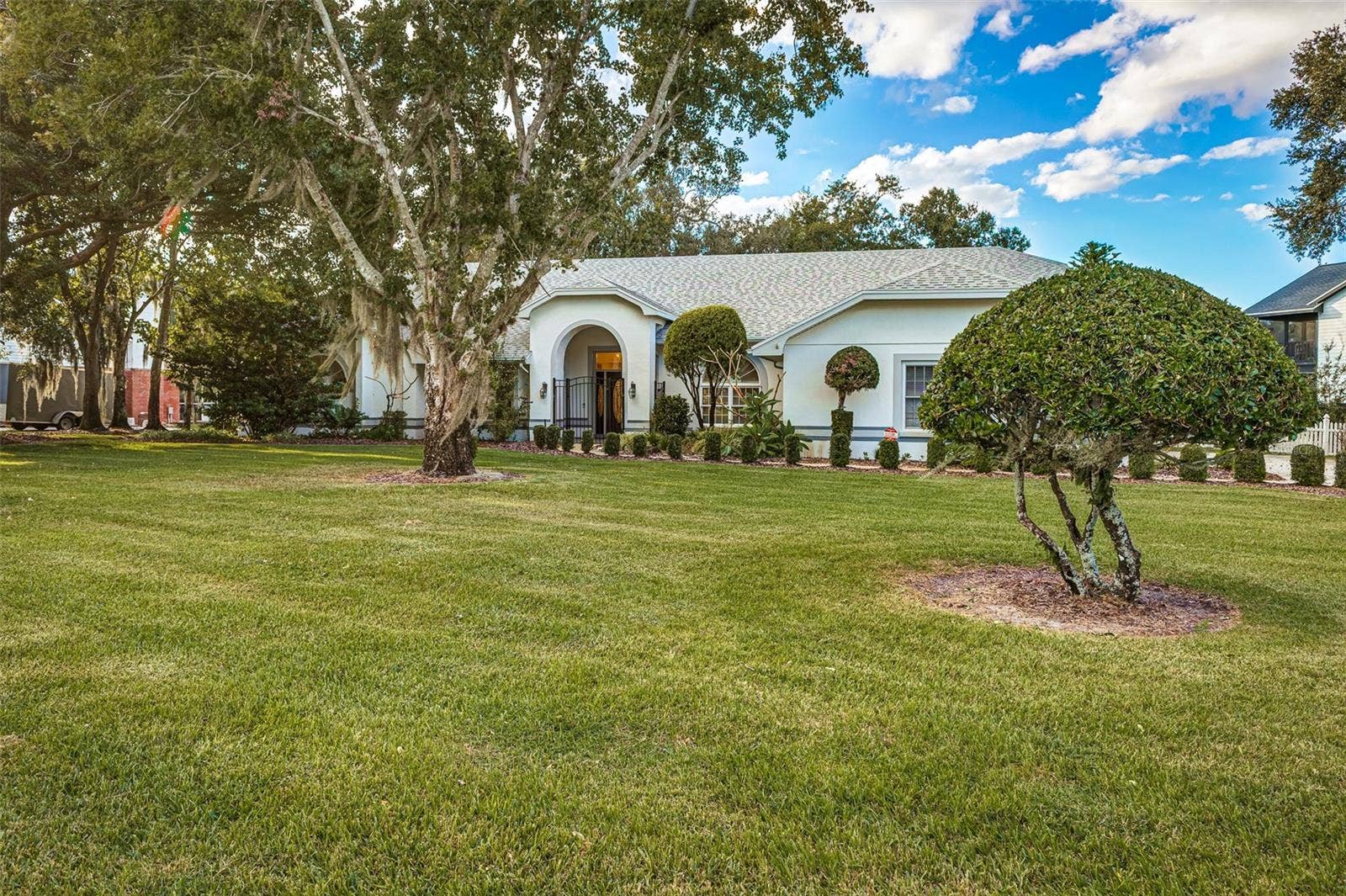 725 HERITAGE DRIVE NE, Winter Haven, FL 33881 725 HERITAGE DRIVE NE, Winter Haven, FL 33881