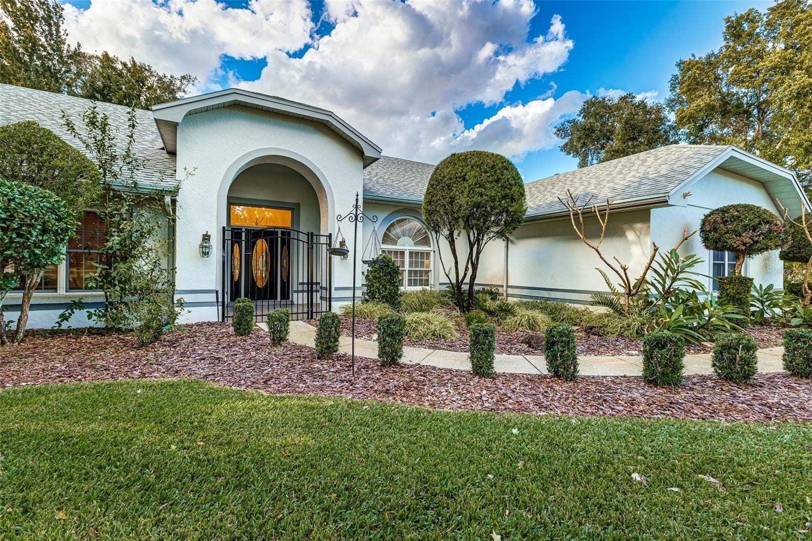 725 HERITAGE DRIVE NE, Winter Haven, FL 33881 725 HERITAGE DRIVE NE, Winter Haven, FL 33881