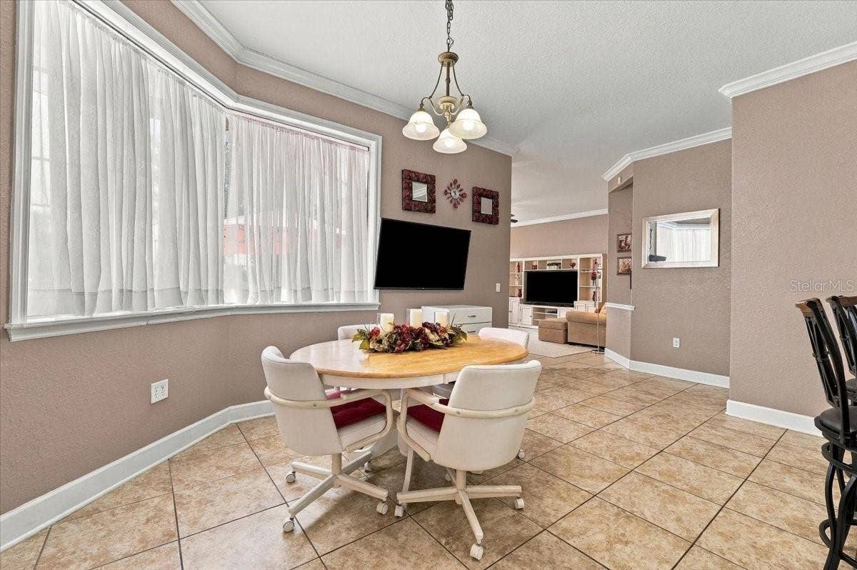 7380 BENT GRASS DRIVE, Winter Haven, FL 33884 Breakfast Nook