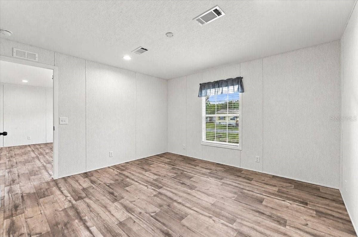 1228 SPARTON AVENUE, Port Orange, FL 32127