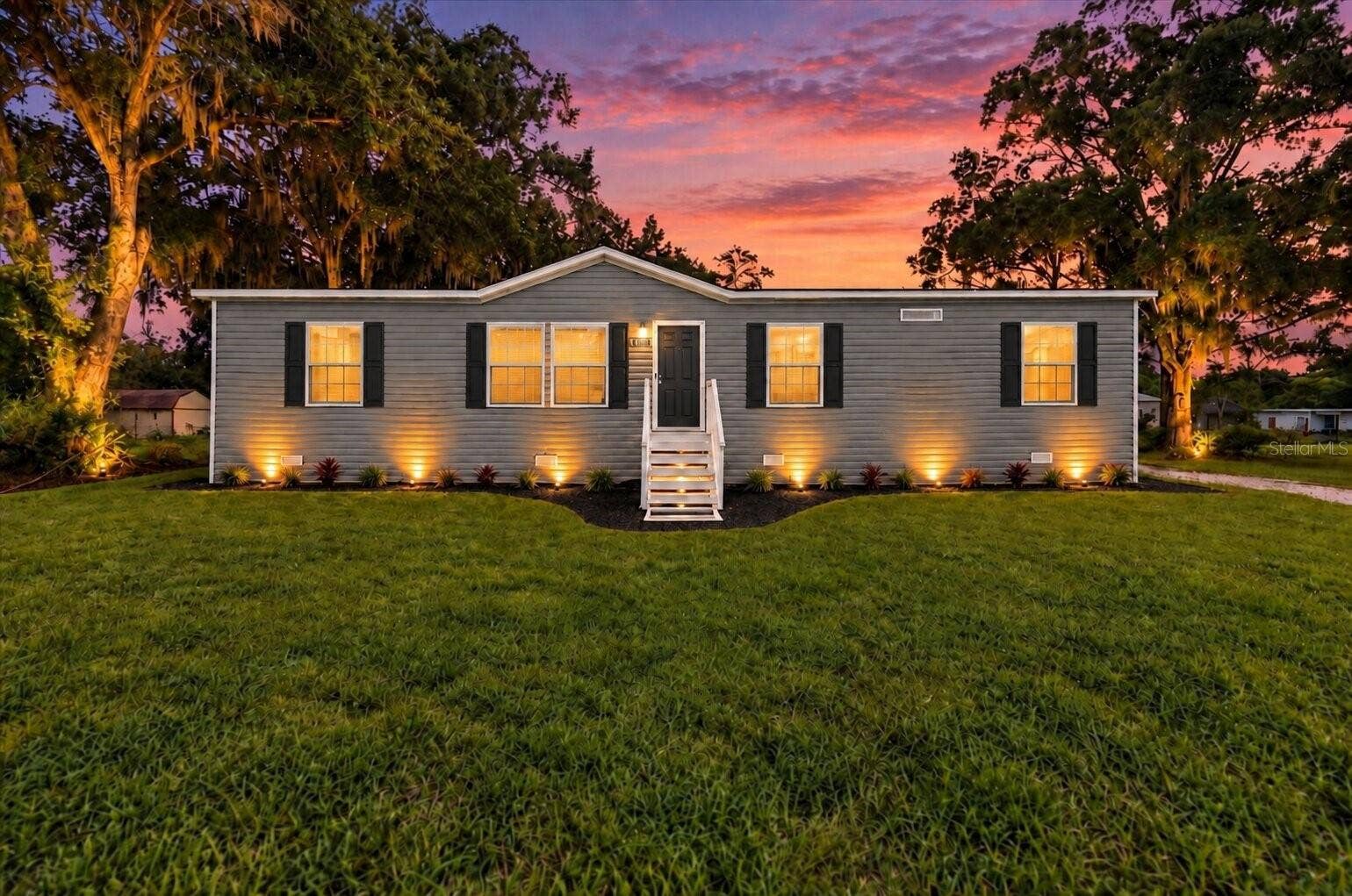 1228 SPARTON AVENUE, Port Orange, FL 32127