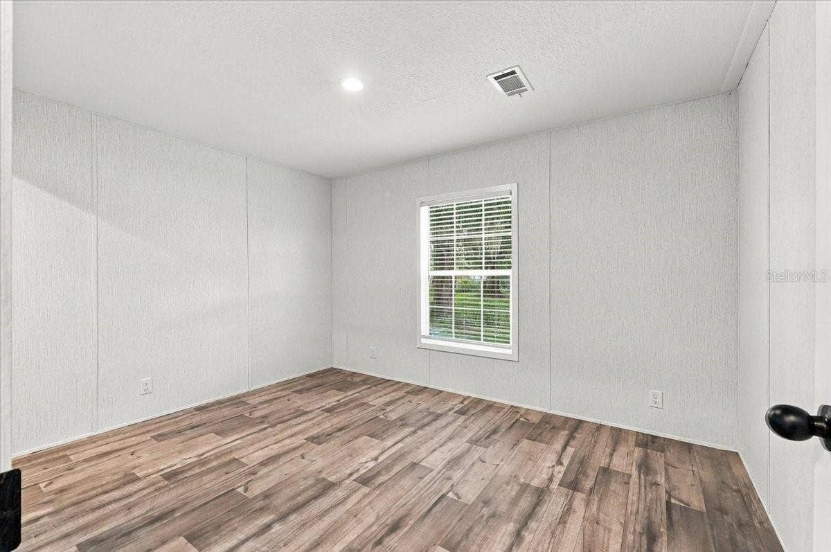 1228 SPARTON AVENUE, Port Orange, FL 32127