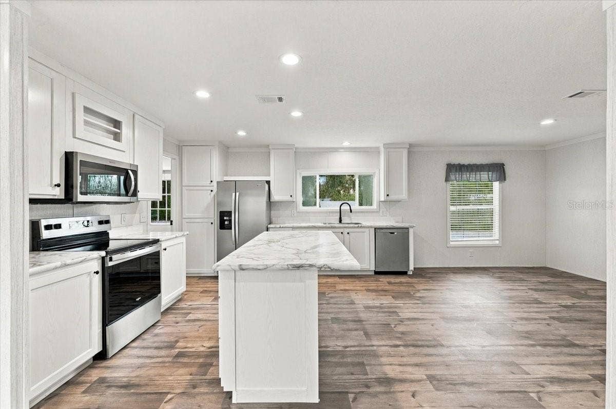 1228 SPARTON AVENUE, Port Orange, FL 32127