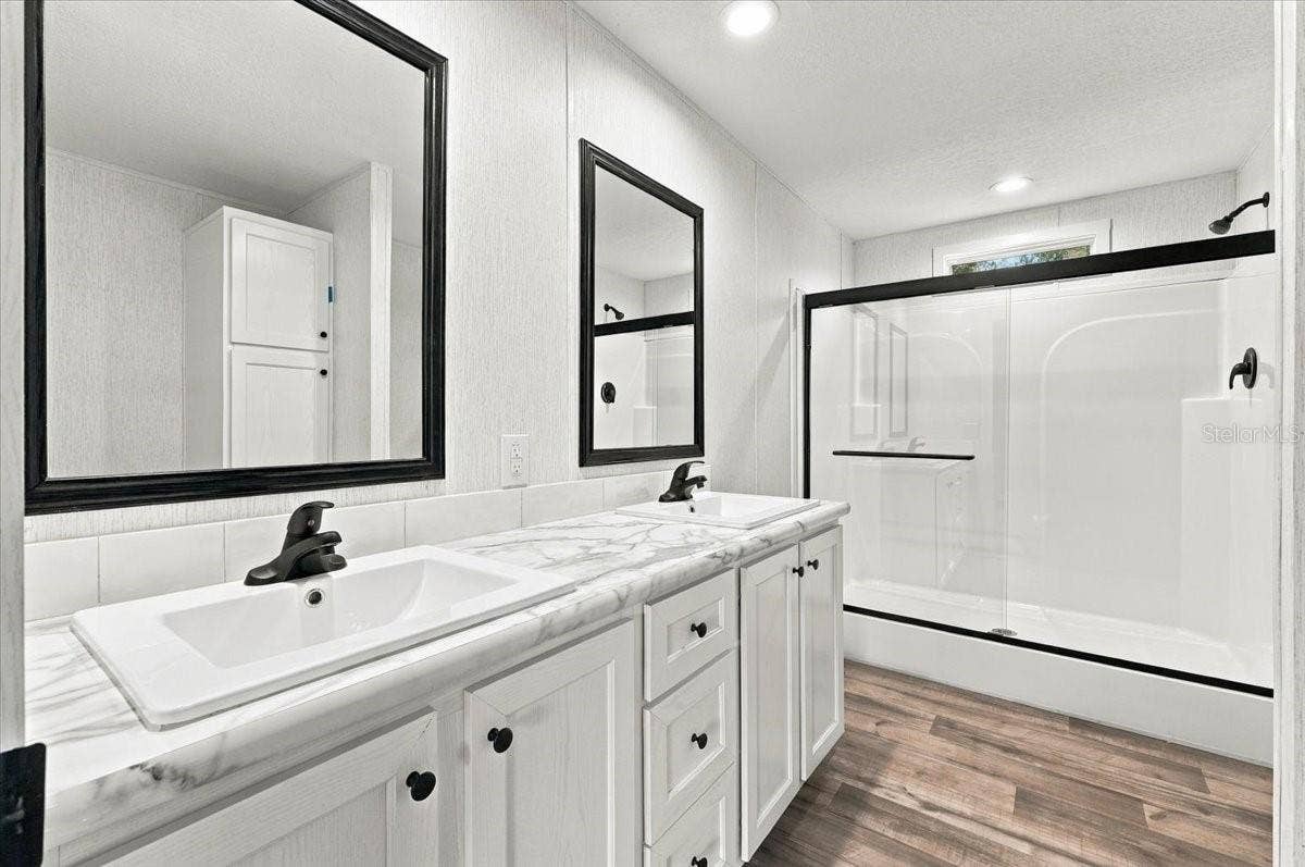 1228 SPARTON AVENUE, Port Orange, FL 32127