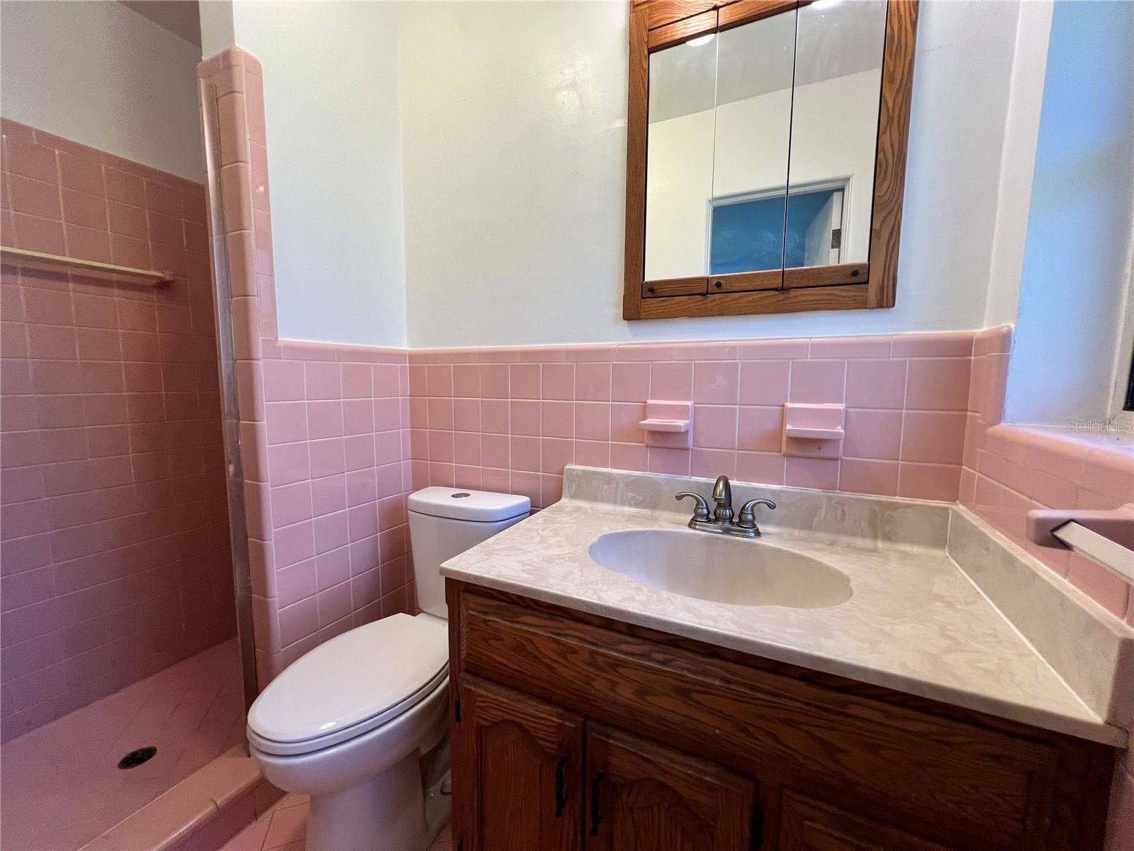 1881 15TH STREET NW, Winter Haven, FL 33881 Master Bathroom