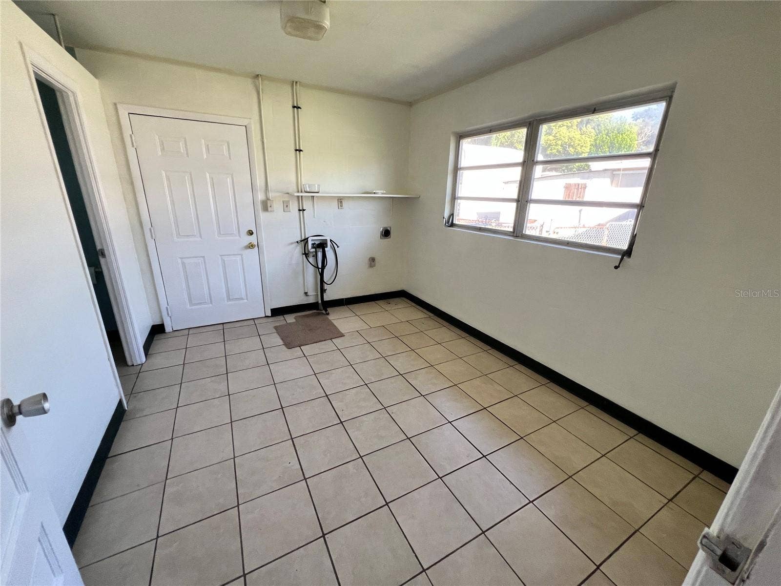 1881 15TH STREET NW, Winter Haven, FL 33881 Laundry Room