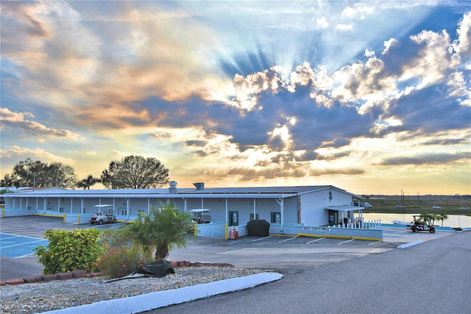 251 PATTERSON ROAD, #D4, Haines City, FL 33844