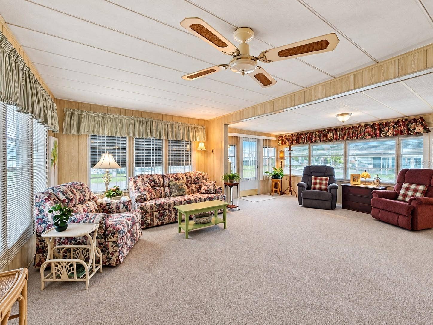 209 ORCHID TERRACE, Haines City, FL 33844