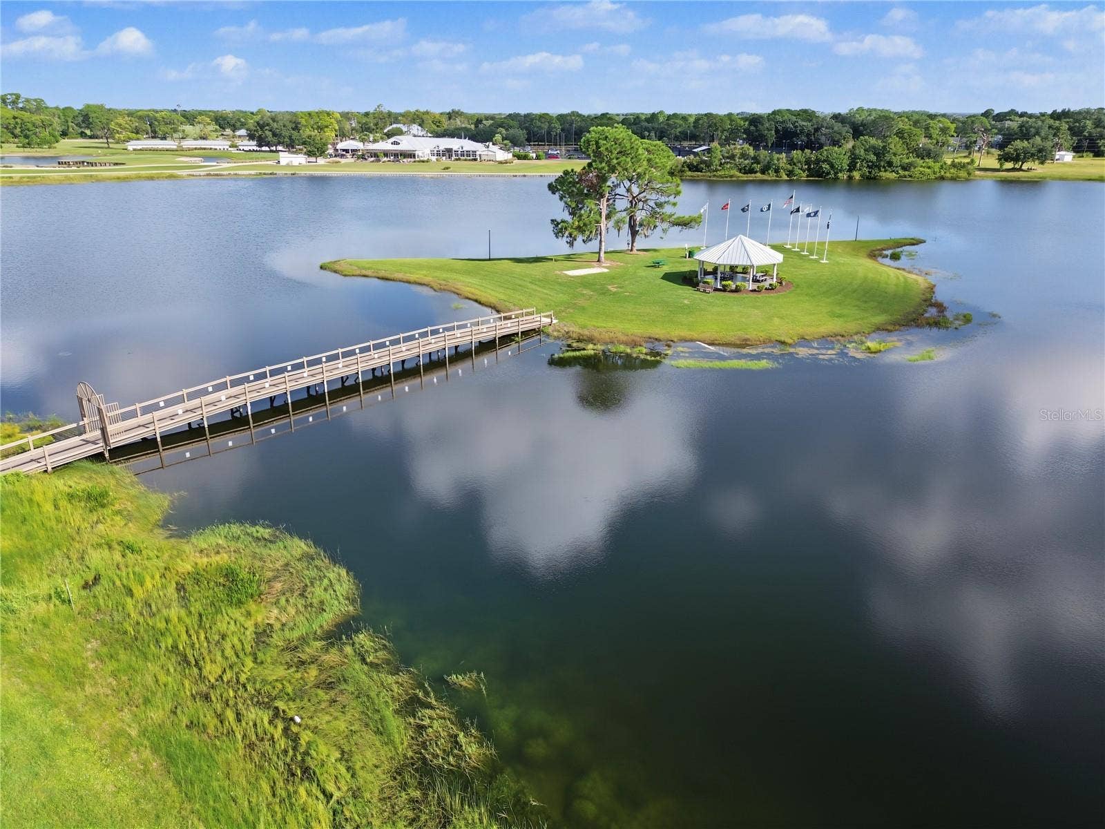3621 EDGEWATER DRIVE, #207, Sebring, FL 33872