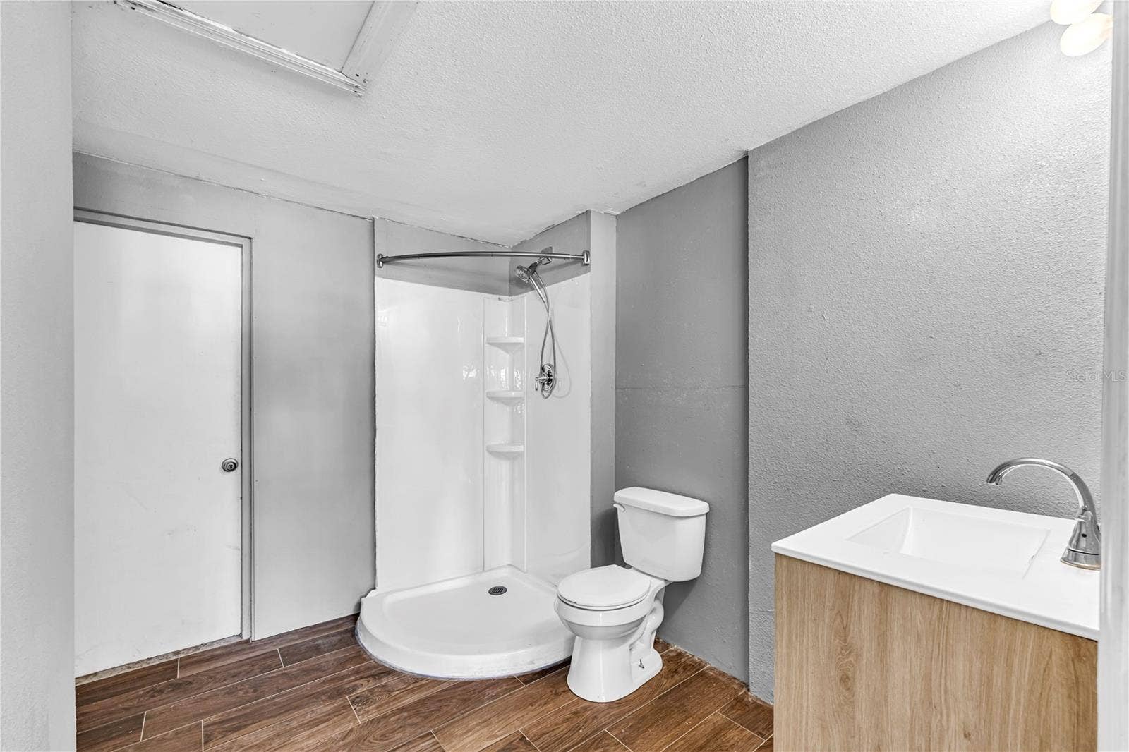 218 6TH JPV STREET, Winter Haven, FL 33880 218 6TH JPV STREET, Winter Haven, FL 33880