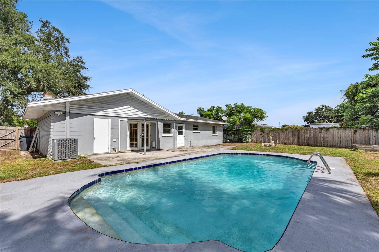 218 6TH JPV STREET, Winter Haven, FL 33880 218 6TH JPV STREET, Winter Haven, FL 33880