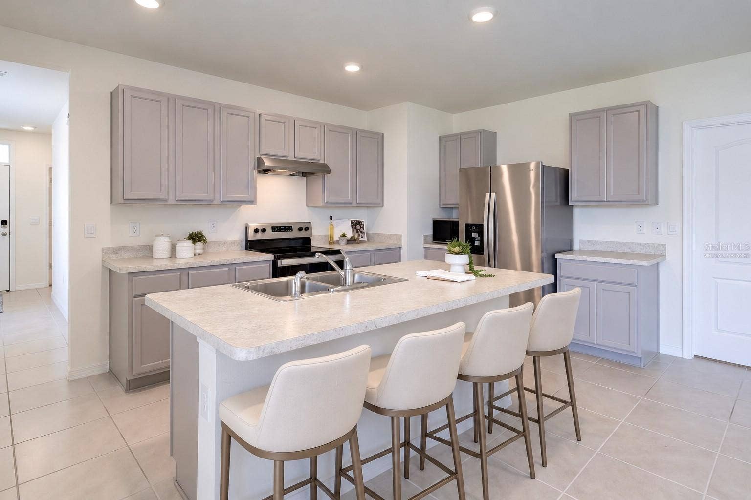 2415 BRASSIE COURT, Winter Haven, FL 33884 Virtually Staged, Eat-in Kitchen features Grey Cabinetry