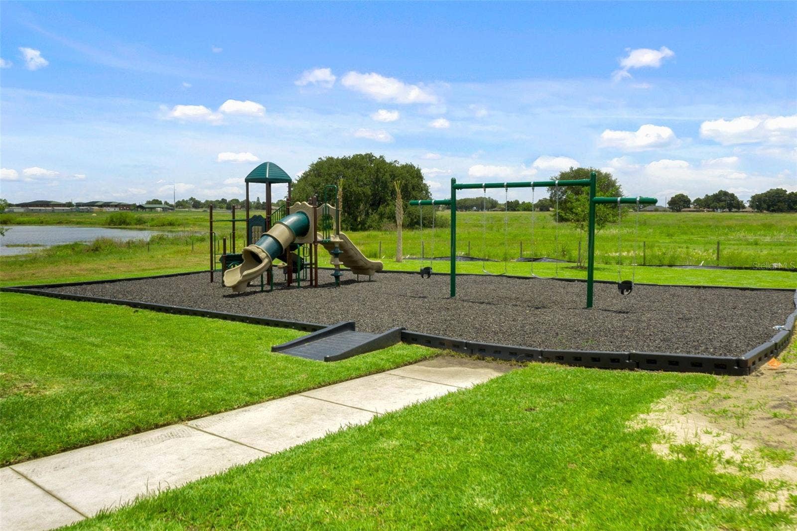 2415 BRASSIE COURT, Winter Haven, FL 33884 Community Play Ground