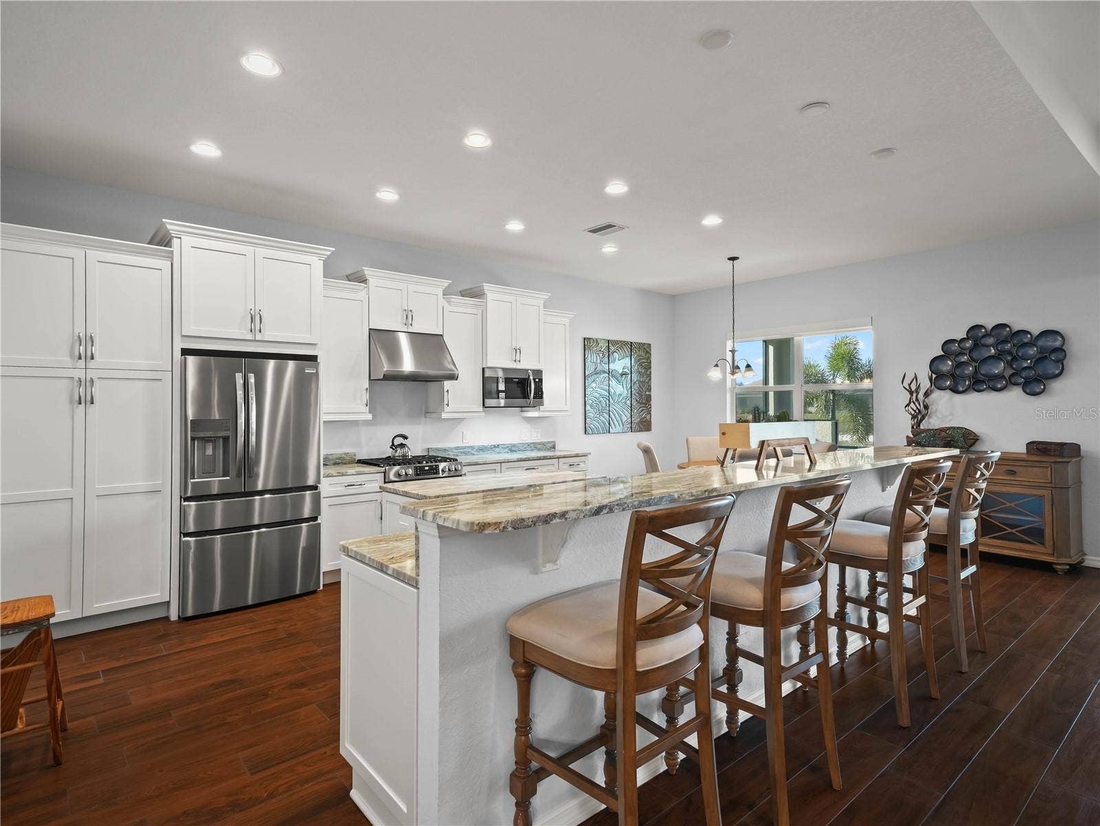 6216 PINEHURST LOOP, Winter Haven, FL 33884 Breakfast Bar with Step Up Counter Top