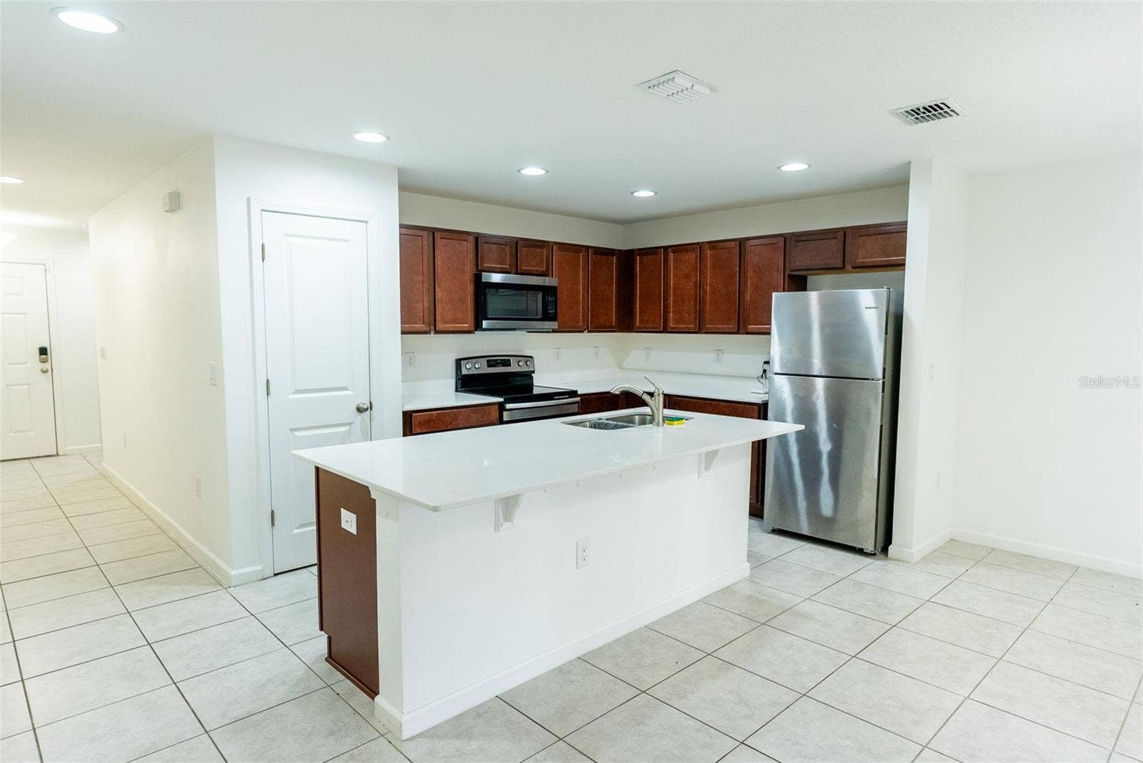 1339 LUCERNE LOOP ROAD NE, Winter Haven, FL 33881 1339 LUCERNE LOOP ROAD NE, Winter Haven, FL 33881