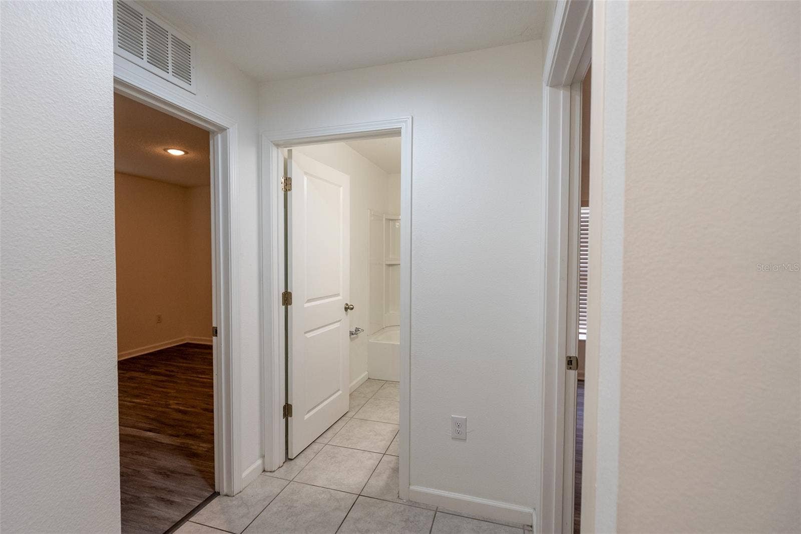 1339 LUCERNE LOOP ROAD NE, Winter Haven, FL 33881 1339 LUCERNE LOOP ROAD NE, Winter Haven, FL 33881