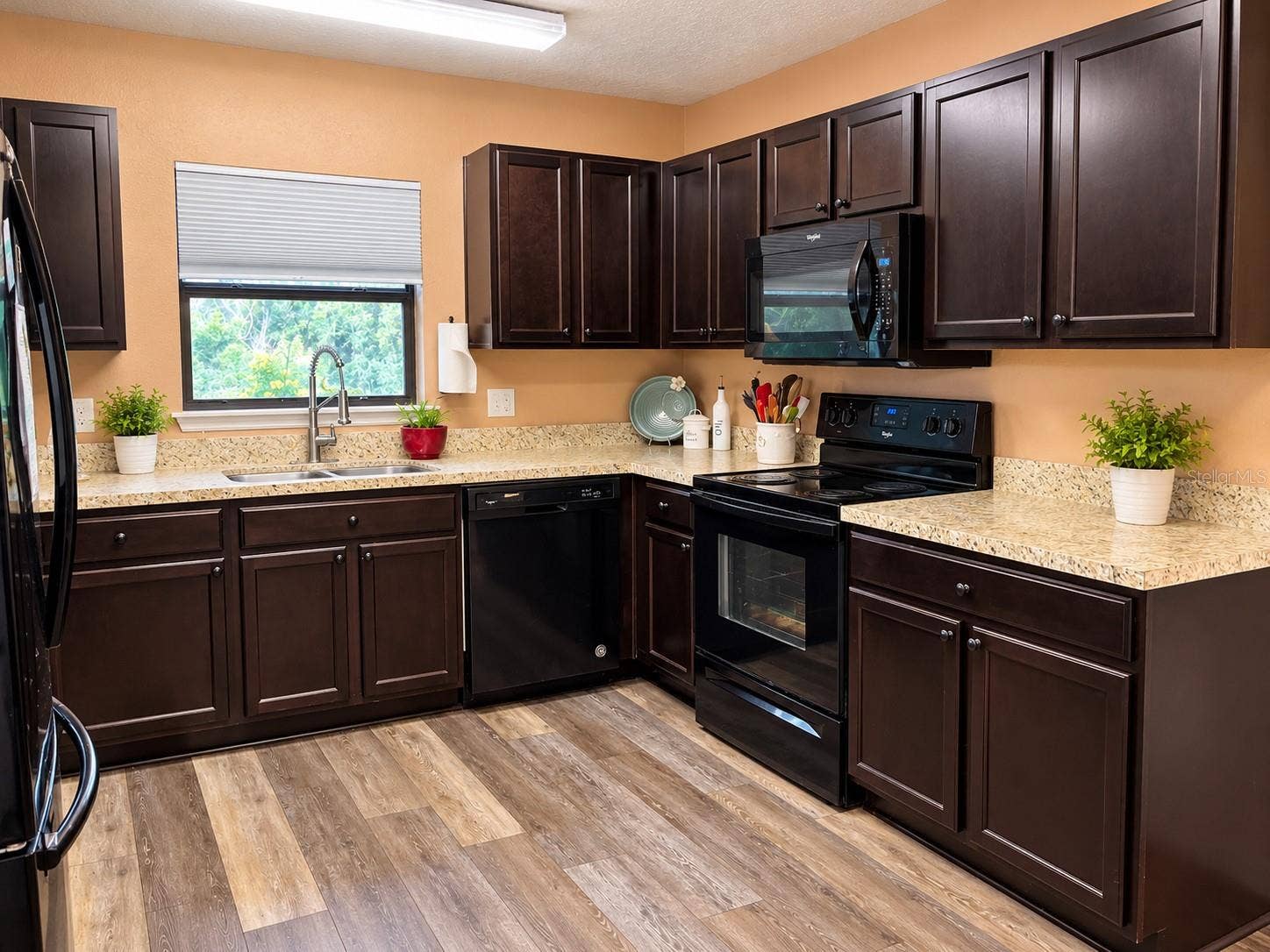 414 MILES BOULEVARD, Dundee, FL 33838 414 MILES BOULEVARD, Dundee, FL 33838