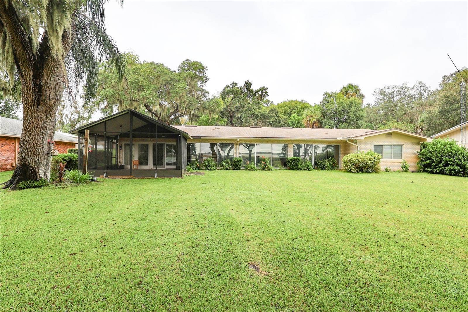 1020 W LAKE HAMILTON DRIVE, Winter Haven, FL 33881 1020 W LAKE HAMILTON DRIVE, Winter Haven, FL 33881