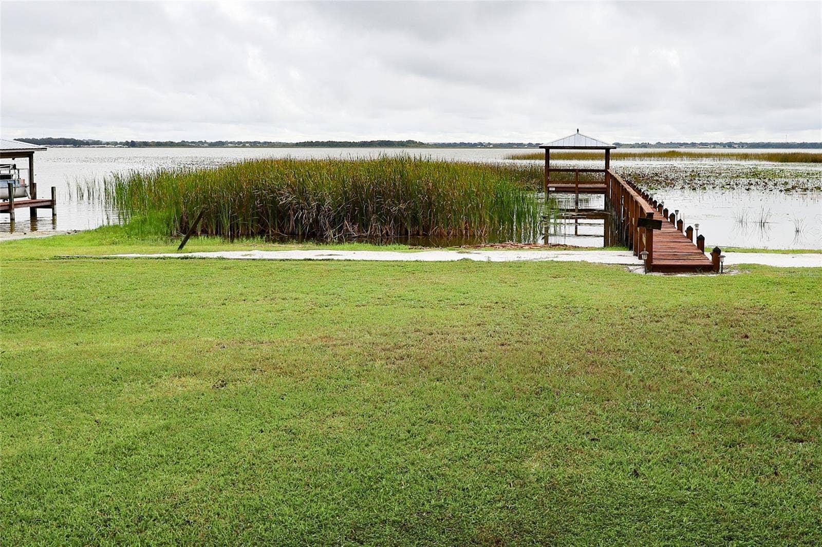 1020 W LAKE HAMILTON DRIVE, Winter Haven, FL 33881 1020 W LAKE HAMILTON DRIVE, Winter Haven, FL 33881