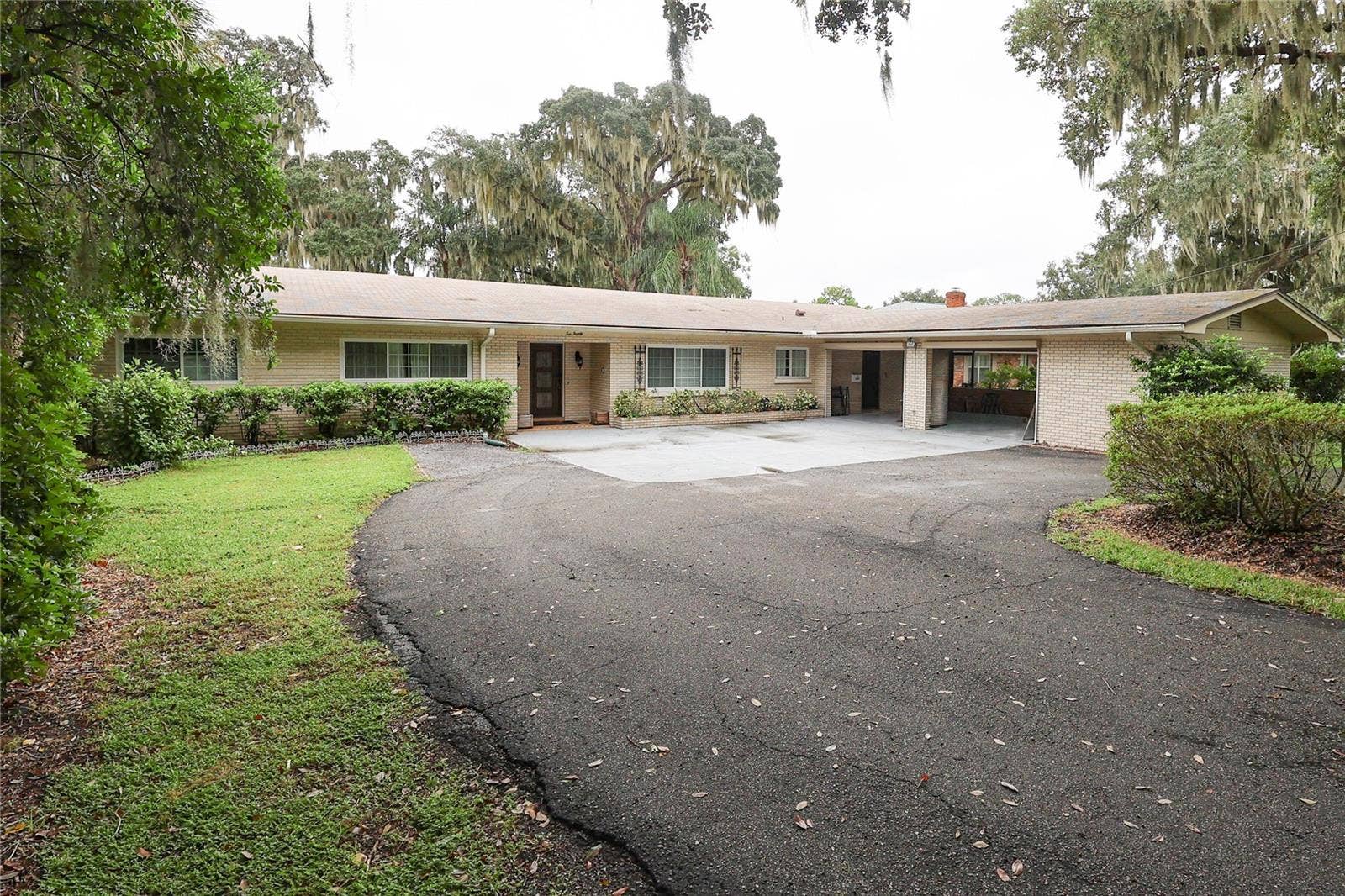 1020 W LAKE HAMILTON DRIVE, Winter Haven, FL 33881 1020 W LAKE HAMILTON DRIVE, Winter Haven, FL 33881