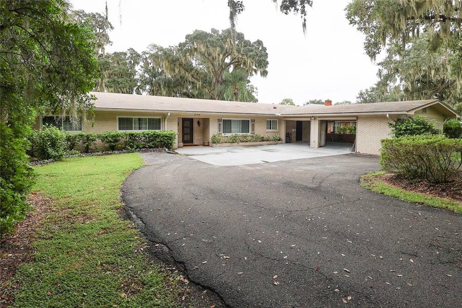 Property photo for 1020 W LAKE HAMILTON DRIVE, Winter Haven, FL